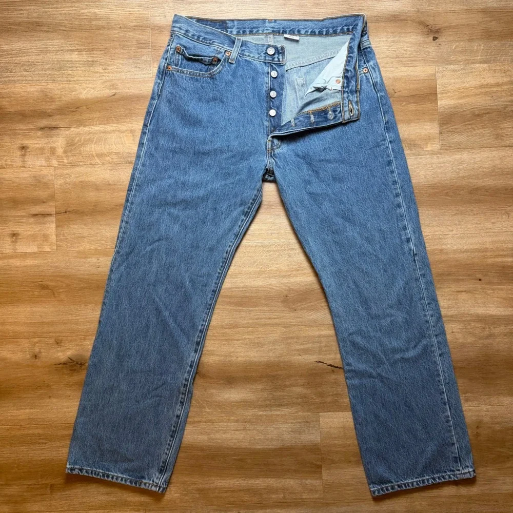 Levi's 501 Original Fit Jeans Mens 34x30 Blue Straight Leg Button Fly Y2K Denim